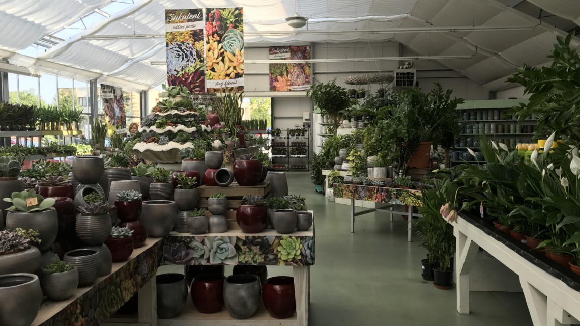 Chladek Zahradnicke centrum bouw tuin