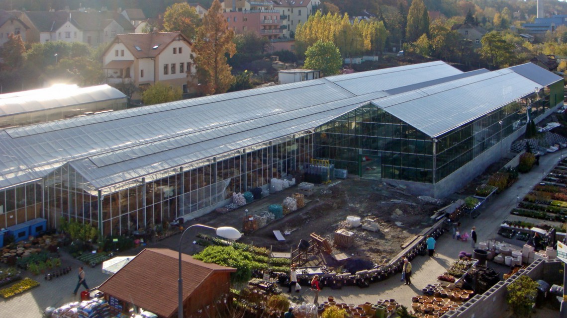 Chladek1 Widespan Garden centre Tuincentrum