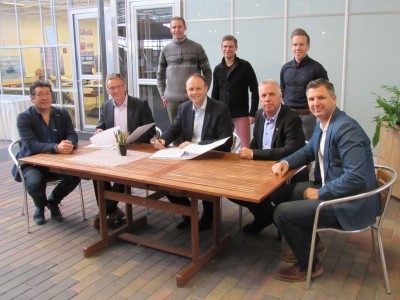 Glass Smiemans ondertekening WHC bouw