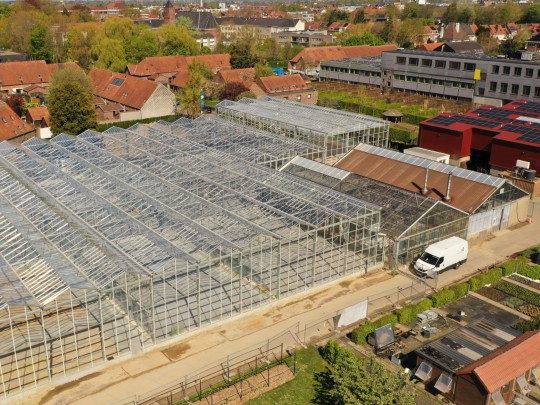 PTI Campus Kortrijk educatie en innovatie Atrium serrecomplex