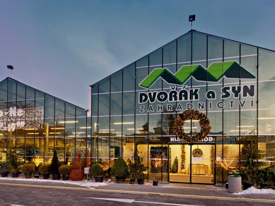 Dvorak8 Garden Centre