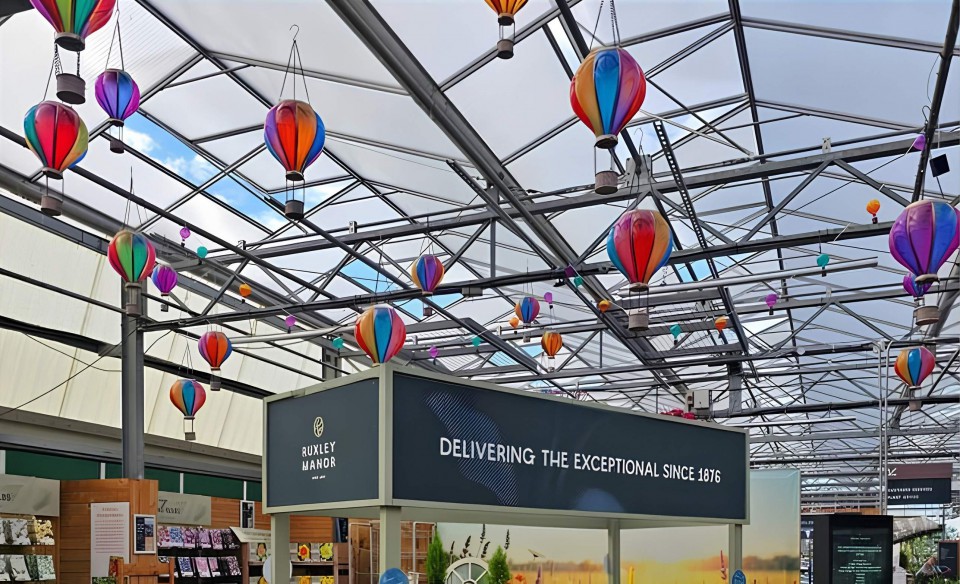 Ruxley Manor renovation roof garden centre